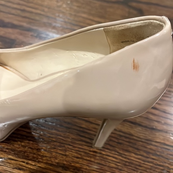 Nine West Patent leather pumps - Picture 5 of 6